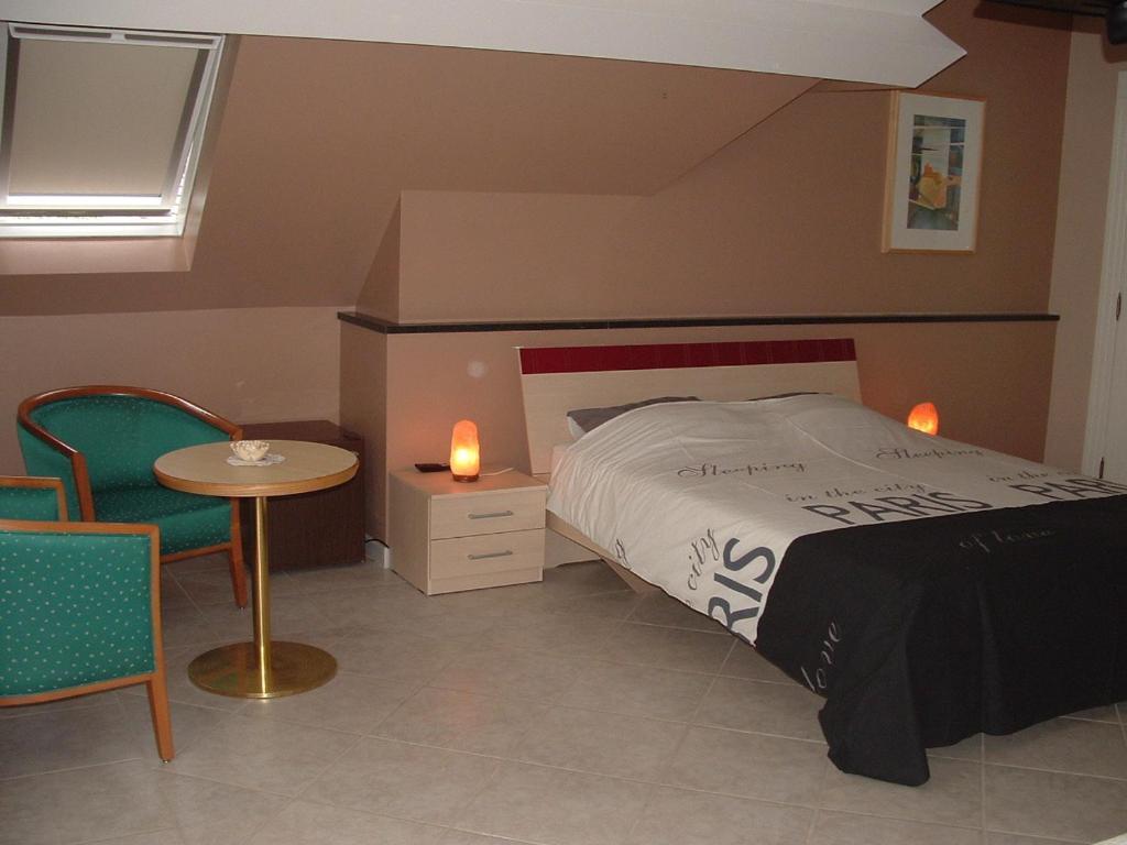 B&B Bij Lieve En Jos Hasselt Zimmer foto
